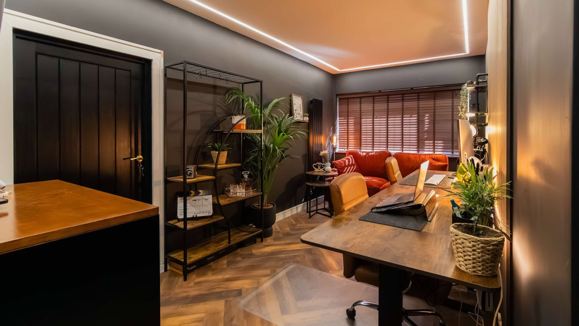 Home refurbishment: home office, completed work, supplied project photograph