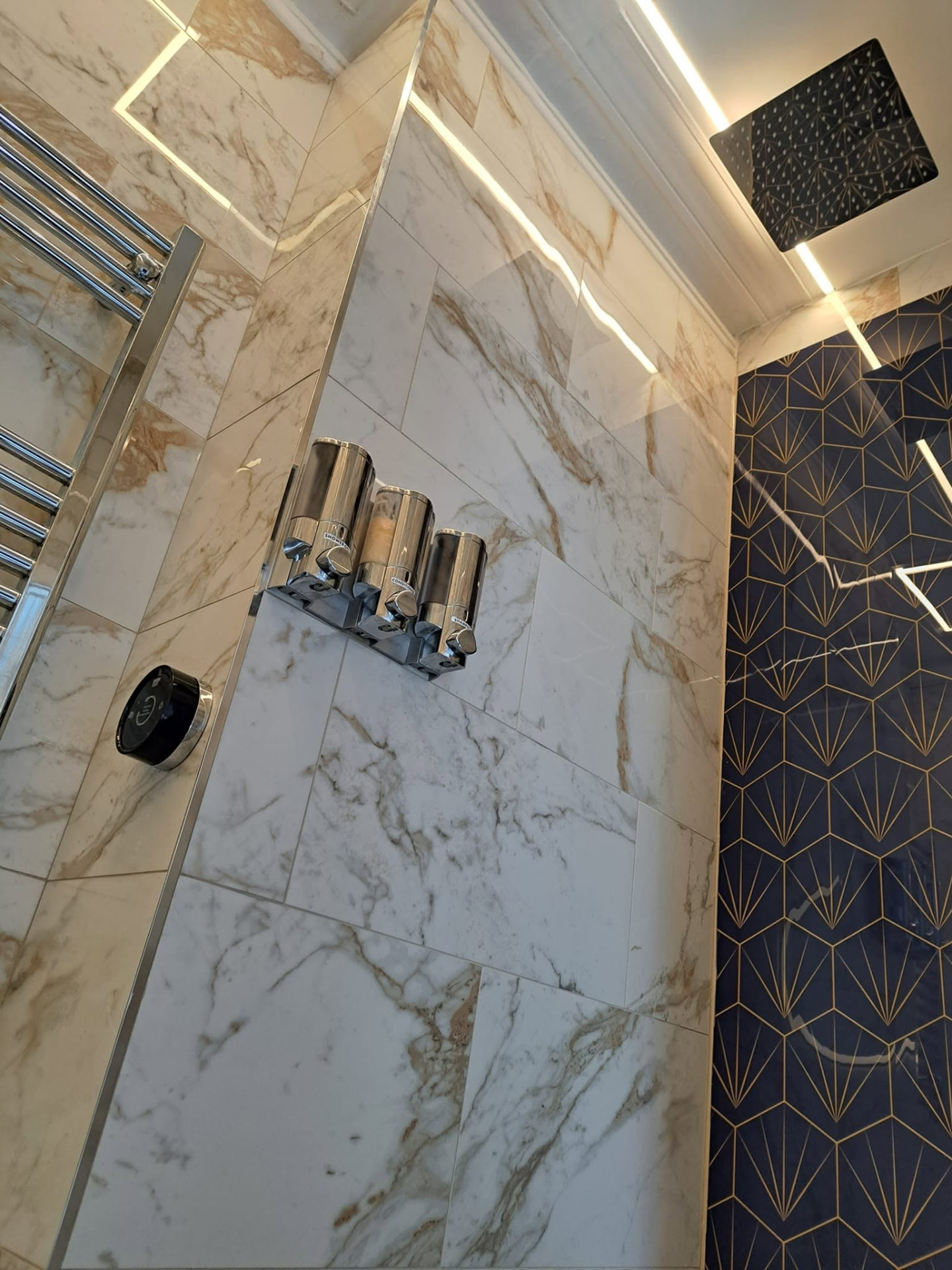 Home refurbishment: shower room, completed work, supplied project photograph